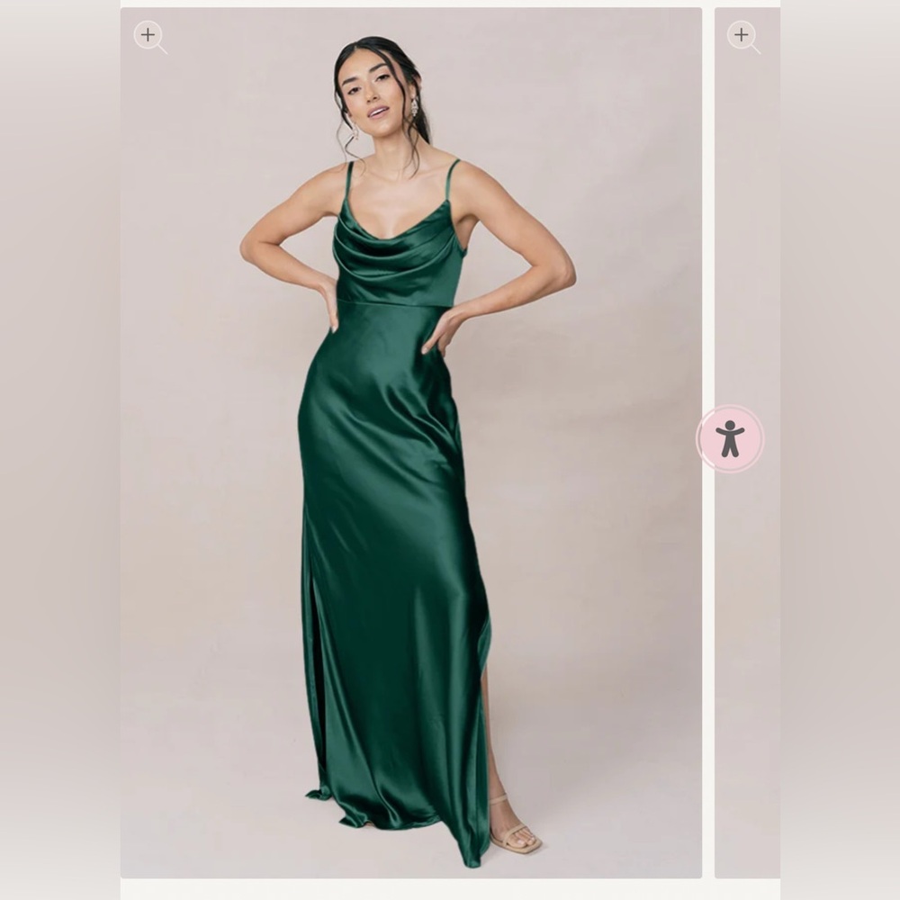 Revelry | Skye Satin Dress - Emerald